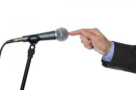 Wystąpienia- w jaki sposób napisać porządne i efektywne przemówienie okolicznościowe